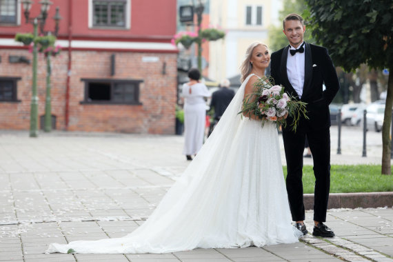   Erik Ovcharenko / 15min ./Martyn Kavaliauskas and the wedding of Rusnė Jankauskytė 