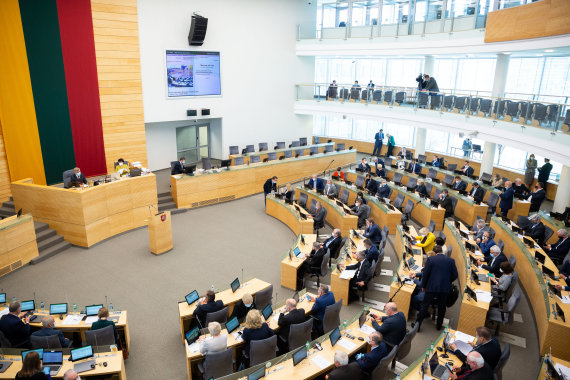 Sigismund Gedvila / 15min photo / Seimas sitting