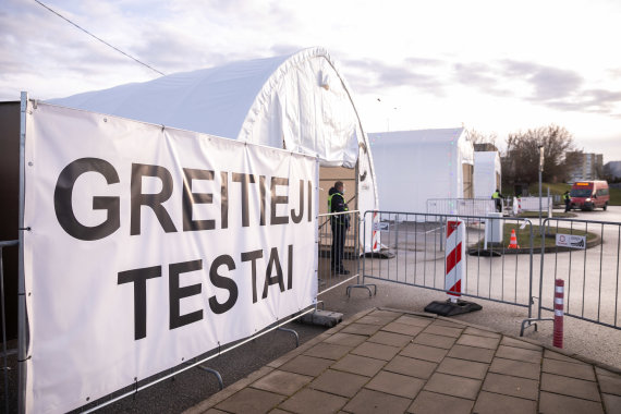 Photo by Sigismund Gedvila / 15min / Mobile coronavirus checkpoint