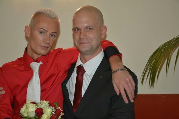 Asmeninio albumo nuotr./Mindaugas Gocht su vyru Wolfgangu