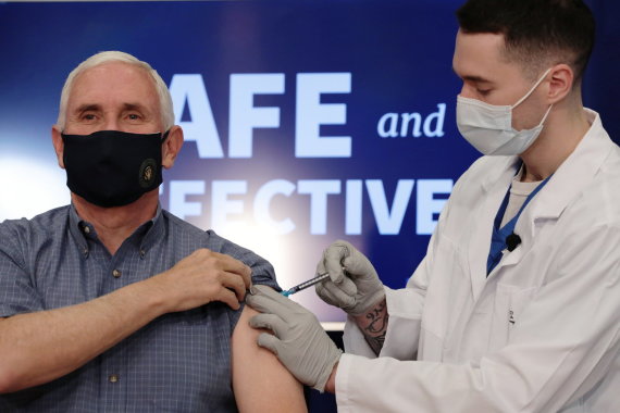 Reuters / Scanpix Photo / Mike Pence vaccinated against coronavirus