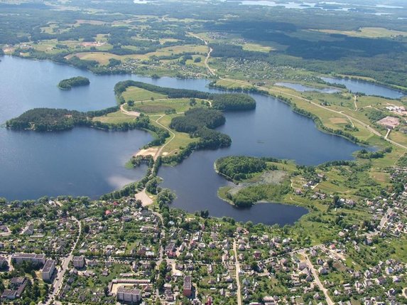 Organizatorių nuotr./Zarasai, dar vadinami miestu ant septynių ežerų, kviečia pasitikti rudenį gamtos ir vandens apsuptyje. 