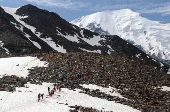 AFP/„Scanpix“ nuotr./Kopimas į Monblaną (Mont Blanc)