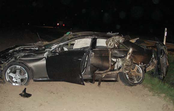 Jurbarko policijos nuotr./Automobilis „Mercedes Benz“ po avarijos