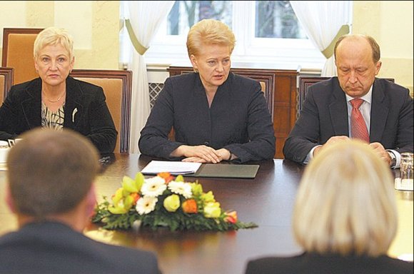 LŽ nuotr./I.Degutienė, D.Grybauskaitė ir A.Kubilius