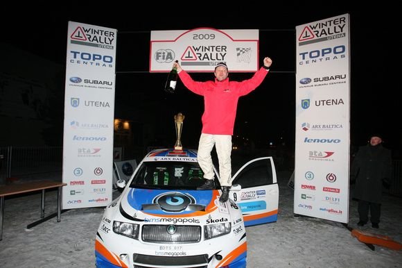 reporteris.com nuotr./Saulius Girdauskas ir Paulius Urbonas laimėjo „Winter Rally 2009“