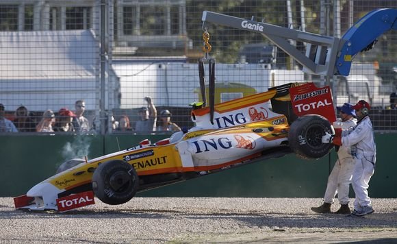 Nelsono Piquet „Renault“ bolidas nebevažiuoja.