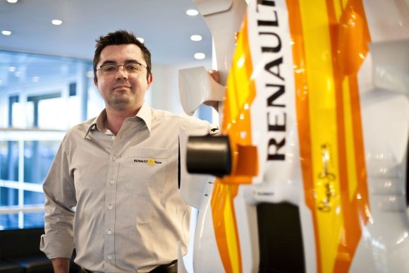 „Renault“ komandos vadovas Ericas Boullieras.