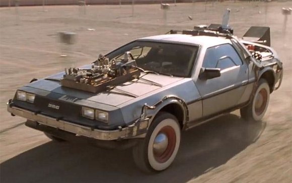 Organizatoriaus nuotr./Originalus „Atgal į ateitį“ „DeLorean DMC-12“