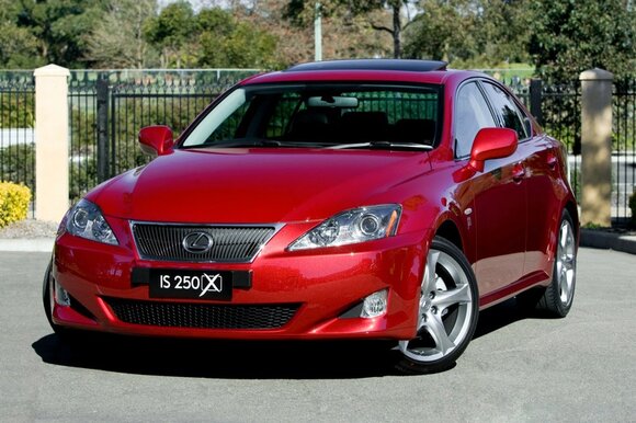 Gamintojo nuotr./„Lexus IS 250 X“ tik išrinktiesiems australams