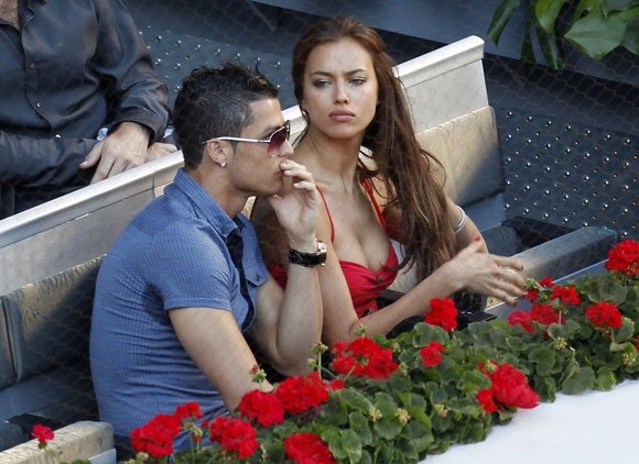 „Reuters“/„Scanpix“ nuotr./Cristiano Ronaldo su Irina Shayk