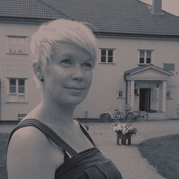 Elina Hirvonen multimedija