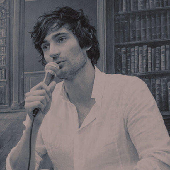 François Henri Désérable multimedija