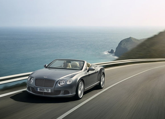 Gamintojo nuotr./„Bentley Continental GTC“