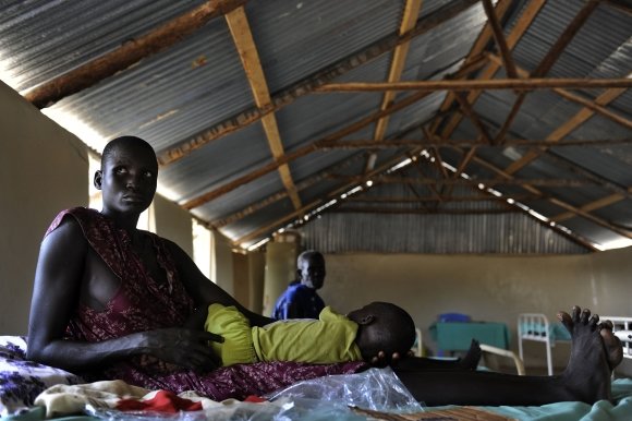 AFP/„Scanpix“ nuotr./Nuo maliarijos miršta beveik du kartus daugiau žmonių nei manyta anksčiau