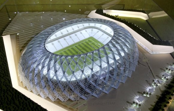 „Reuters“/„Scanpix“ nuotr./Vieno iš 2022 metų pasaulio futbolo čempionato Katare stadionų modelis.