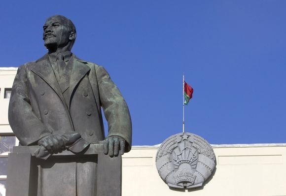 „Reuters“/„Scanpix“ nuotr./Paminklas Leninui