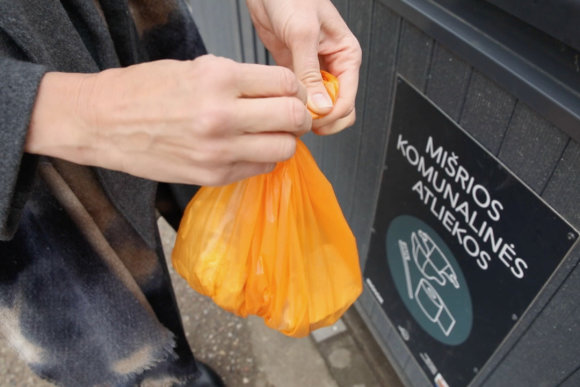 Ukmergės r. savivaldybės nuotr./Ukmergės oranžiniai maišeliai