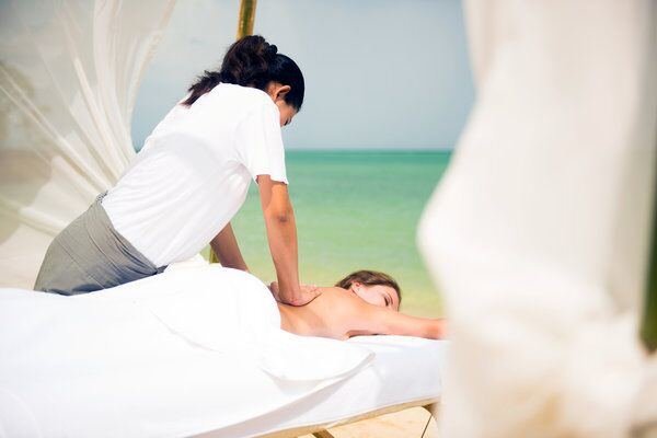 „Boutique Travel“ nuotr./SPA masažas Maldyvuose