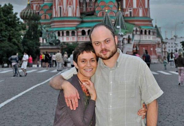 „Twitter“ nuotr./Vladimiras Kara-Murza su žmona Jevgenija.