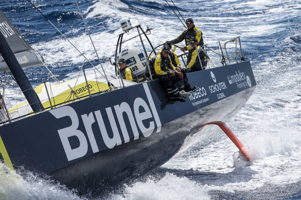 @ Sander van der Borch /Rokas Milevičius ir „Brunel“ komanda „Volvo Ocean Race“ lenktynėse