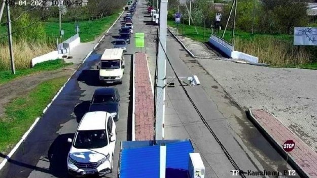 „Twitter“ nuotr./Automobilių spūstys prie Uždniestrės ir Moldovos ribos