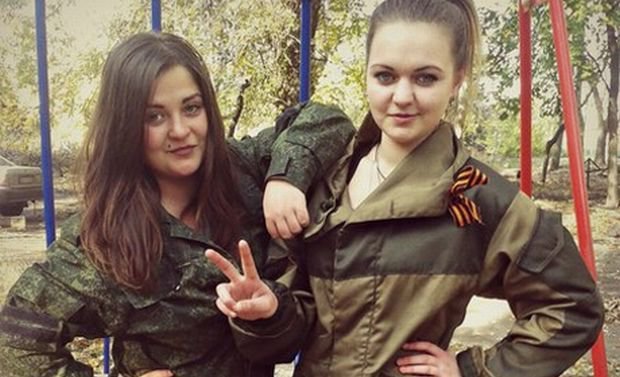 Nuotr. iš socialinių tinklų/Anastasija Vorošilova (kairėje) ir Angelina Sambur