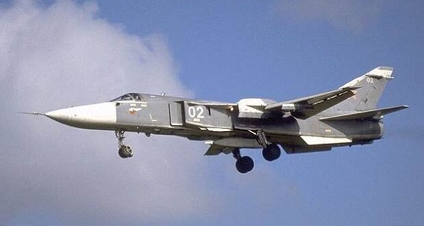 Ukrainos saugumo tarnybos nuotr./Ukrainiečių karinis žvalgybos lėktuvas „SU-24M“