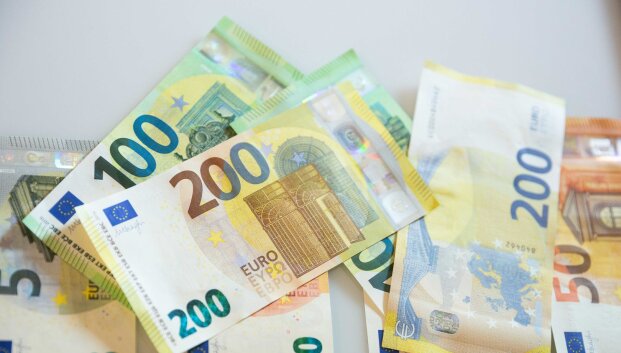 Sukčiai i&scaron; trijų gyventojų i&scaron;viliojo pinigus &ndash; žala siekia 71,7 tūkst. eurų