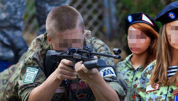 VSD akiratyje &ndash; ir daugiau rusų mokyklų, kurių mokiniai dalyvavo Rusijos karo stovyklose