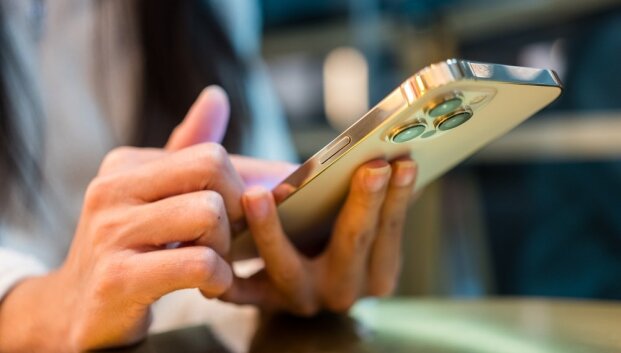 Atostogaujančius Nidoje įspėja apie dažną problemą: pasirūpinkit telefonais, nes teks permokėti