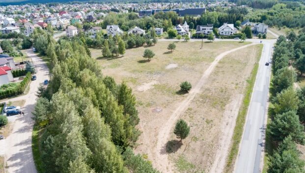 Sujudimas Balsiuose: vieni nenori atiduoti sklypo bažnyčiai, kiti kaltina netiesos sakymu