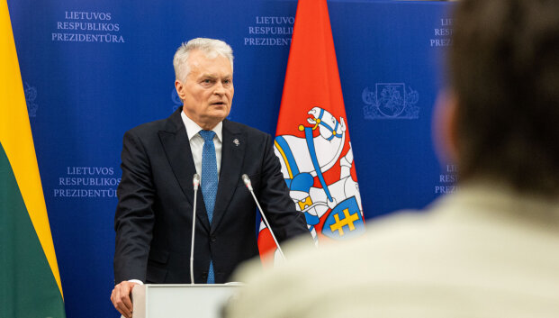 Prezidentas: įtarimai Sauliui Skverneliui rodo, kad neliečiamųjų kastos nėra