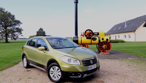 &bdquo;Suzuki SX4 S-Cross&ldquo;: ko japonai nemato, tas vengrams nerūpi