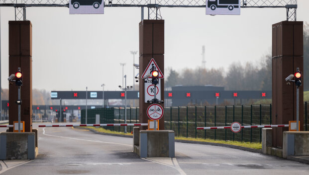 Vežėjai i&scaron; Baltarusijos jau susigrąžino daugiau nei pusę vilkikų