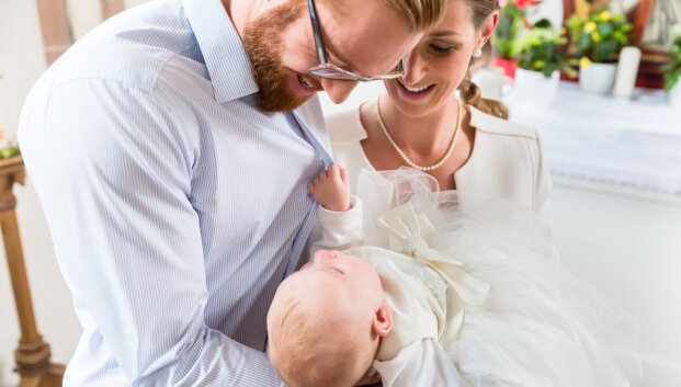 &bdquo;Kada krik&scaron;tynos?&ldquo; Kodėl tėvai tai spręsti palieka vaikams ir ką apie tai mano dvasininkai?