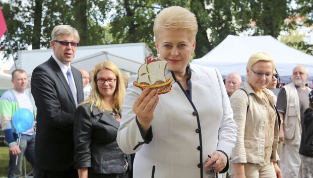 Jūros &scaron;ventės mugę aplankiusi Dalia Grybauskaitė: &bdquo;Čia tikros atostogos&ldquo;