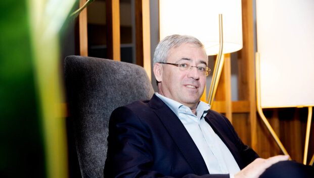 Izraelio milijonierius Lietuvoje ie&scaron;ko genijų: mokės bent po 2 tūkst. eurų, duos įmonės akcijų