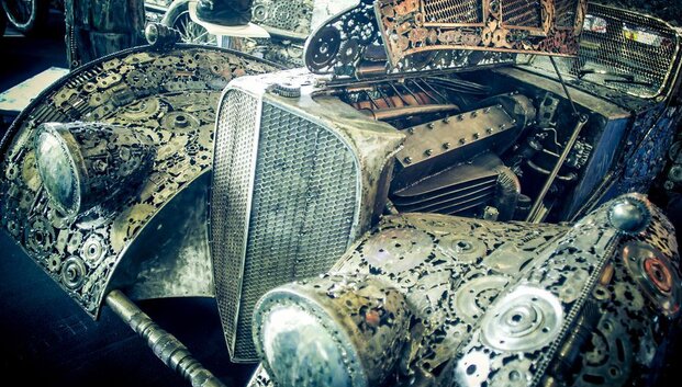 &bdquo;Giants of Steel&ldquo;: i&scaron; mirusių automobilių gimęs menas