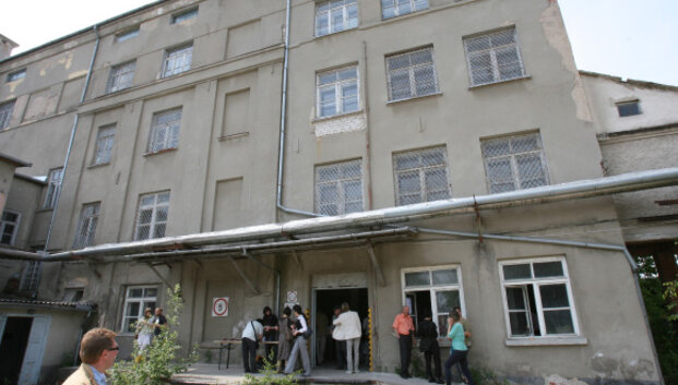 Ūkio ministerija nori nuskriausti tabako fabriką