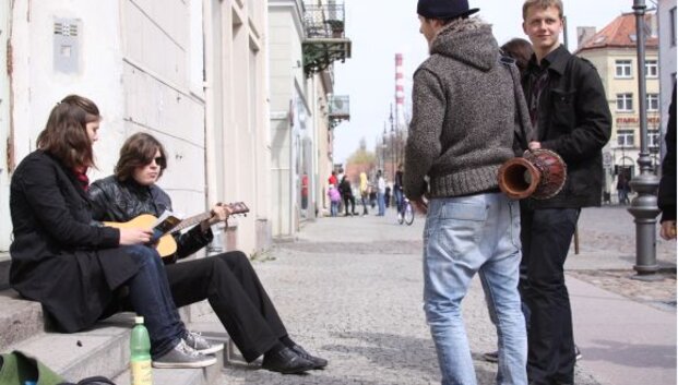 Klaipėdoje gatvės muzikantams stinga klausytojų (nuotraukos)