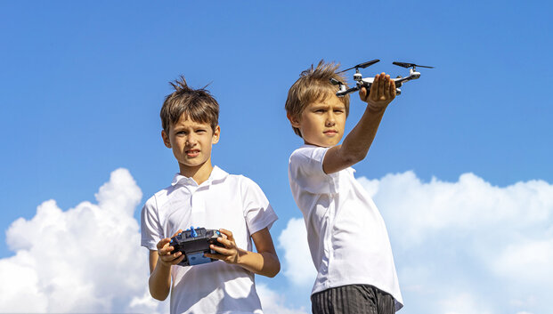 Dronų karta: kaip technologijos ateina į Lietuvos mokyklas