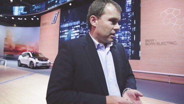 Dr. Robertas Irlingeris apie BMW i3 elektromobilį: &bdquo;Taip, mes rizikuojame, tačiau tikime savo sėkme&ldquo;