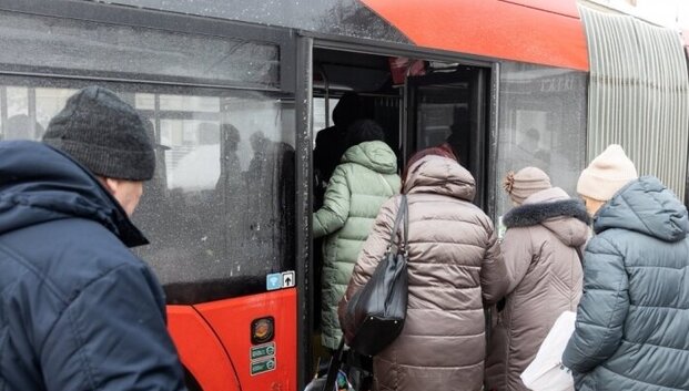 Ukrainiečiai ir kitąmet Vilniuje vie&scaron;uoju transportu galės važiuoti nemokamai