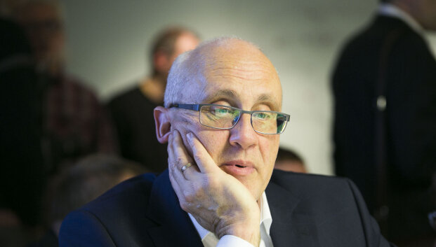 Vyriausybės ekonomikos programa: S.Jakeliūnas džiaugiasi i&scaron;laikytomis nuostatomis, Ž.Mauricui trūksta skaičių