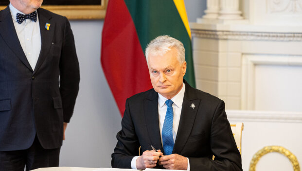 Prezidentas Kapčiamiesčio poligoną vadina gyvybi&scaron;kai svarbiu, siūlo jam Emilijos Pliaterytės vardą
