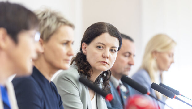 M.Navickienė sako i&scaron; profsąjungų laukianti konkrečių pasiūlymų dėl streikų liberalizavimo