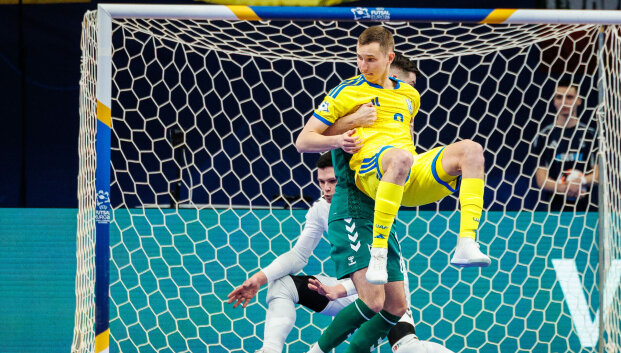 Rekordinė minia negelbėjo: Lietuvos futbolininkai neatlaikė Ukrainos tempo ir jos vartininko &bdquo;fokusų&ldquo;