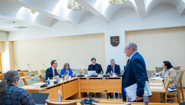 Seimo Kultūros komitetas nutraukė posėdį dėl LRT įstatymo pataisų, kreipėsi į etikos sargus