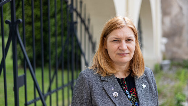 Poetė Giedrė Kazlauskaitė &ndash; apie kūną, ironiją ir tai, ką pirktų, jeigu būtų turtinga it Holivudo žvaigždė